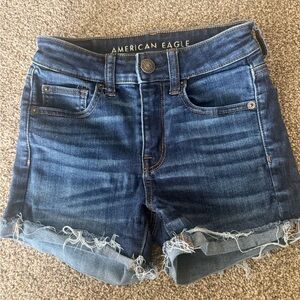 American Eagle Outfitters Indigo Denim Rolled Cuff Cutoff Shorts. 00.